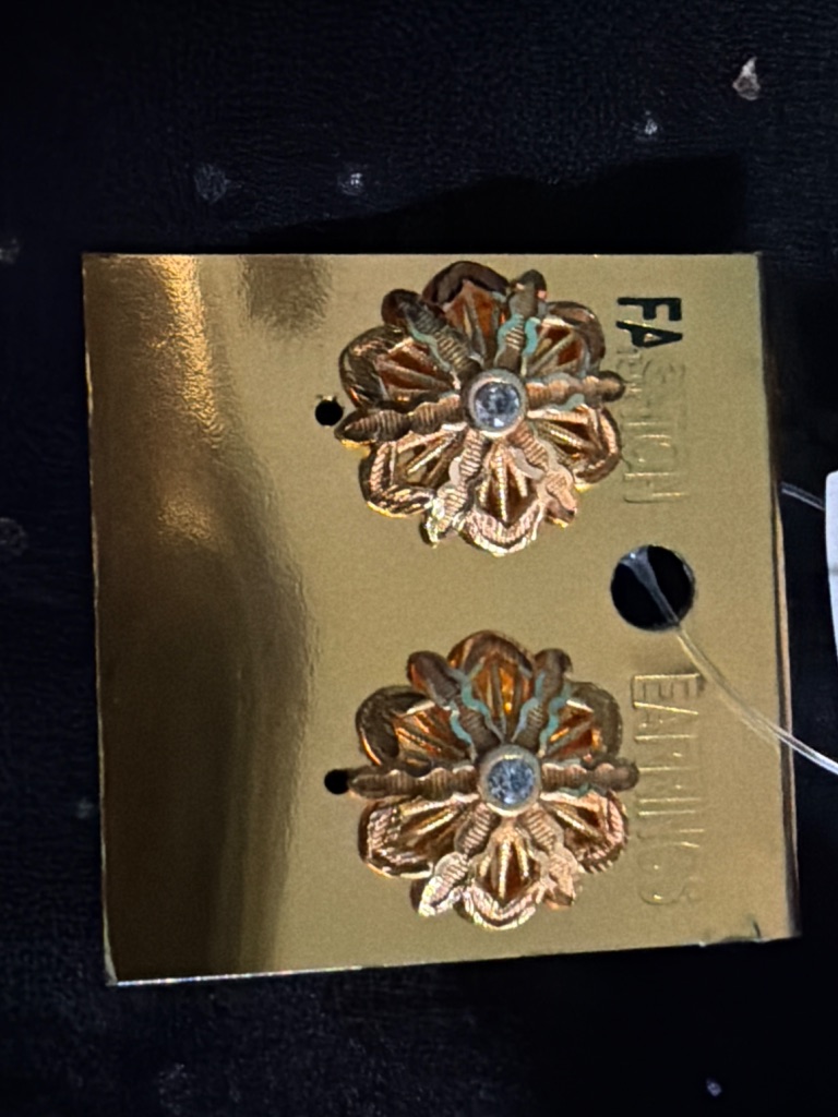 Gold Earring - Image 18
