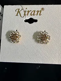 Earring thumbnail 7