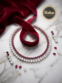 Mala Earring Set thumbnail 1
