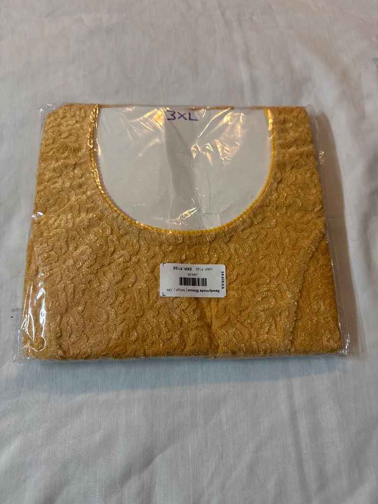 Readymade Blouse - Image 11