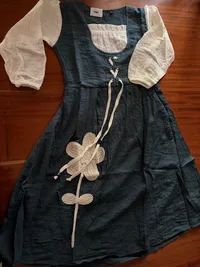 Frock thumbnail 4